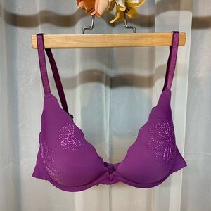 Elegant Purple Lace Bra with Contoured Cups